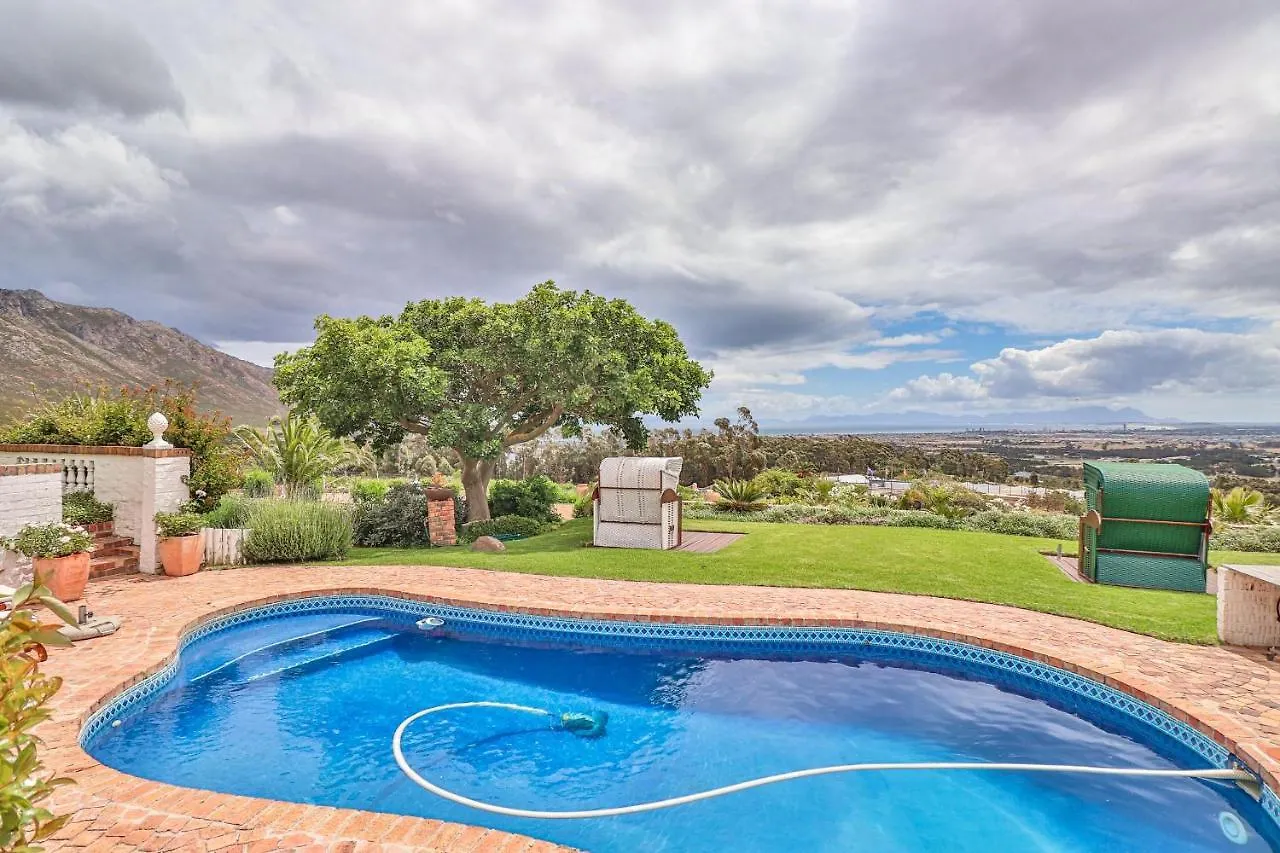 Apricot Gardens Guesthouse Gordons Bay Guest house