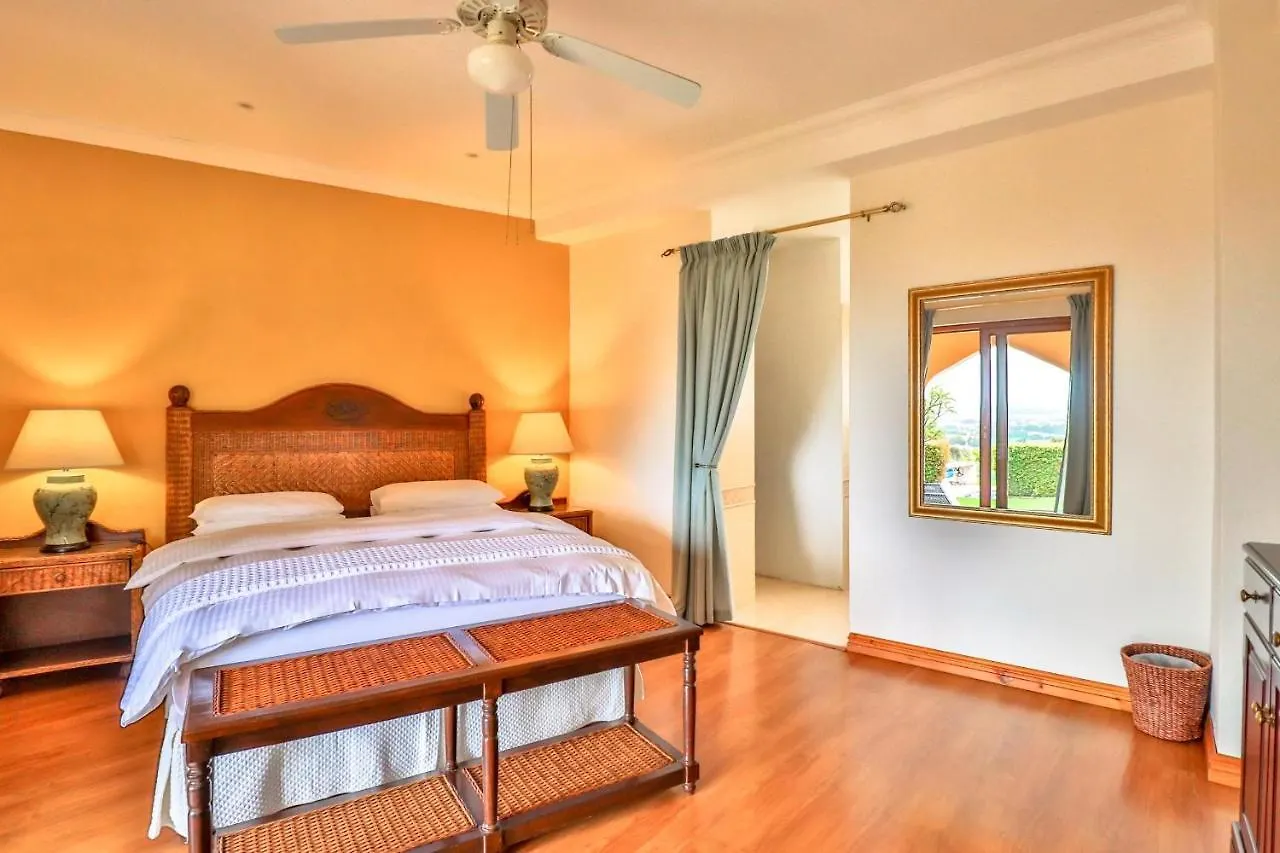 Apricot Gardens Guesthouse Gordons Bay 4*,