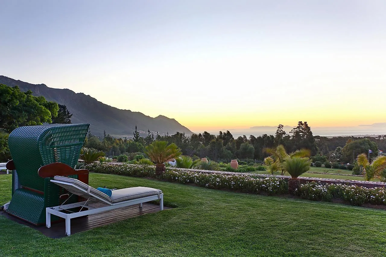 Guest house Apricot Gardens Guesthouse Gordons Bay